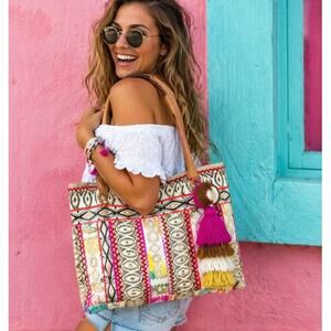 NWT Camel Threads Tote - Coco